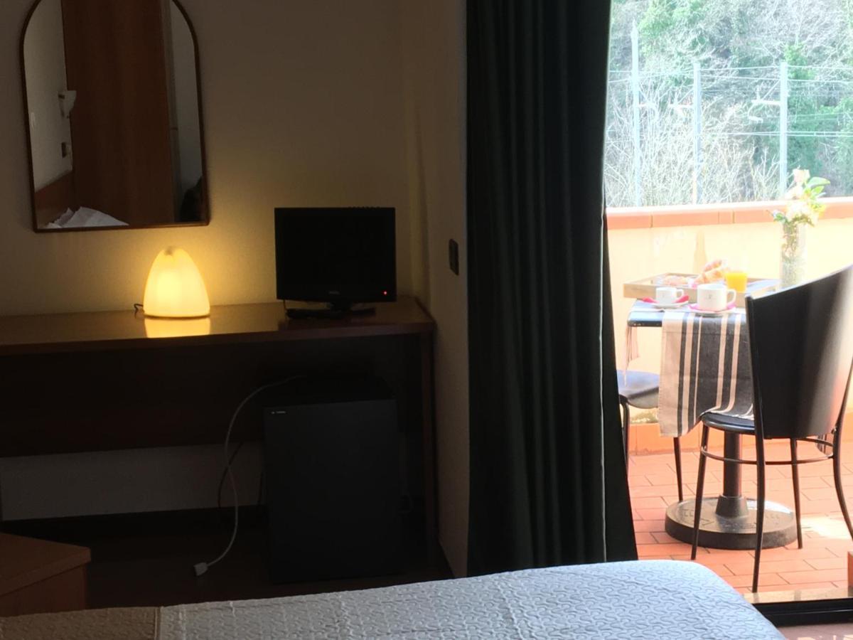 Hotel Kristall Orvieto Luaran gambar