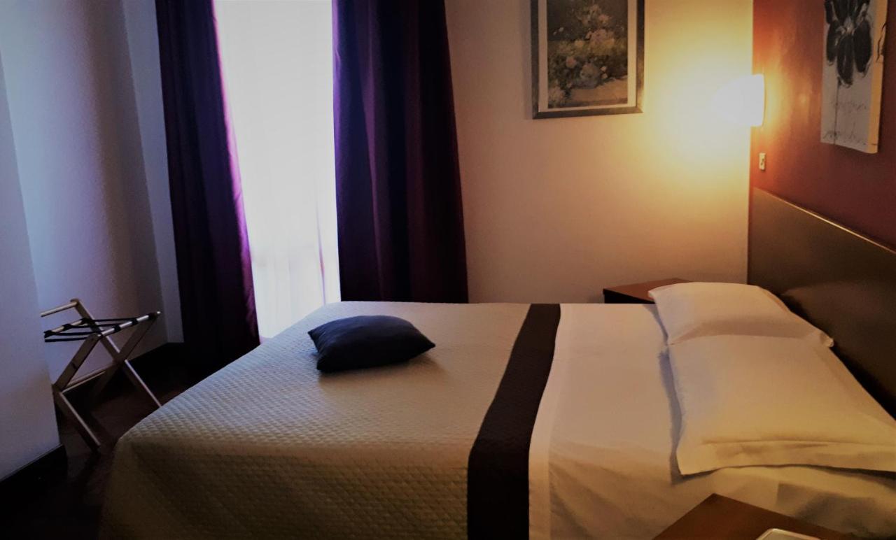 Hotel Kristall Orvieto Luaran gambar