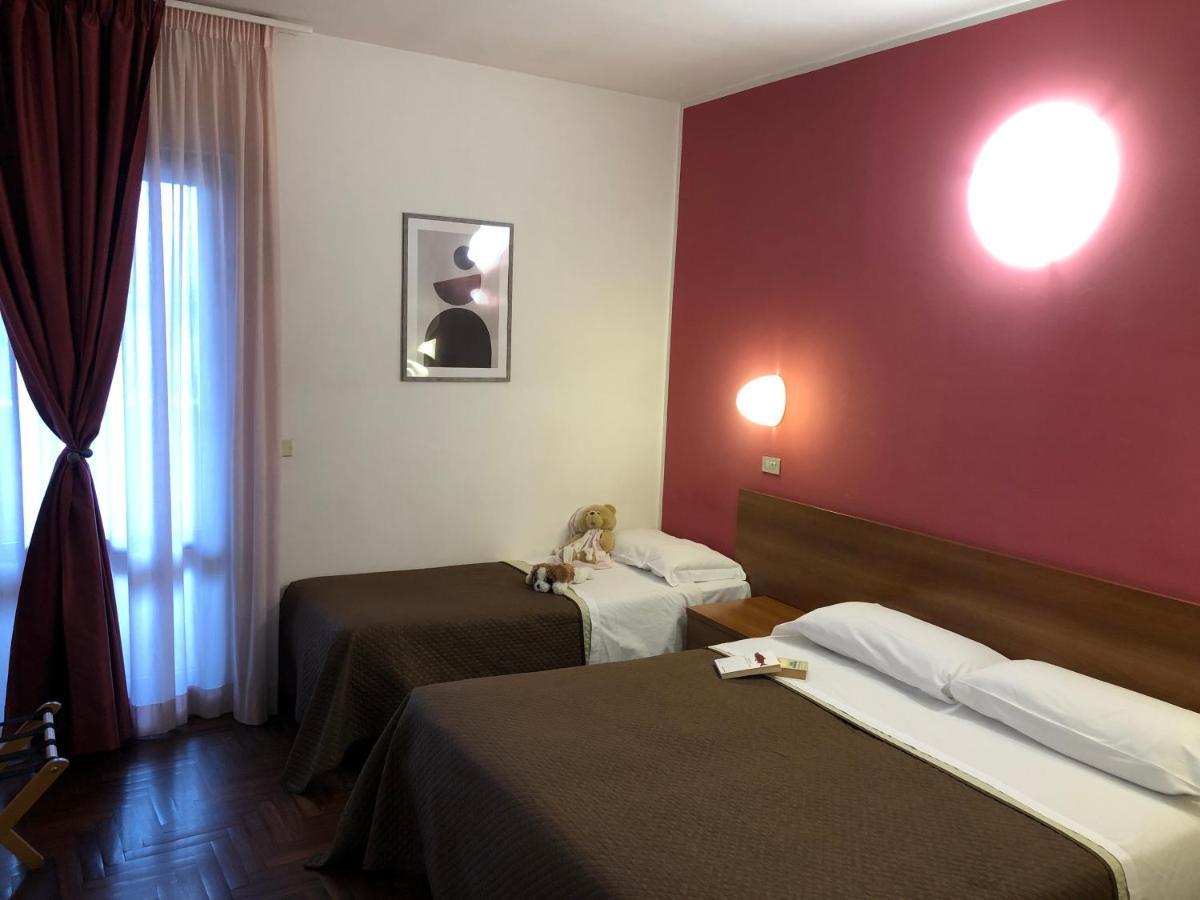 Hotel Kristall Orvieto Luaran gambar