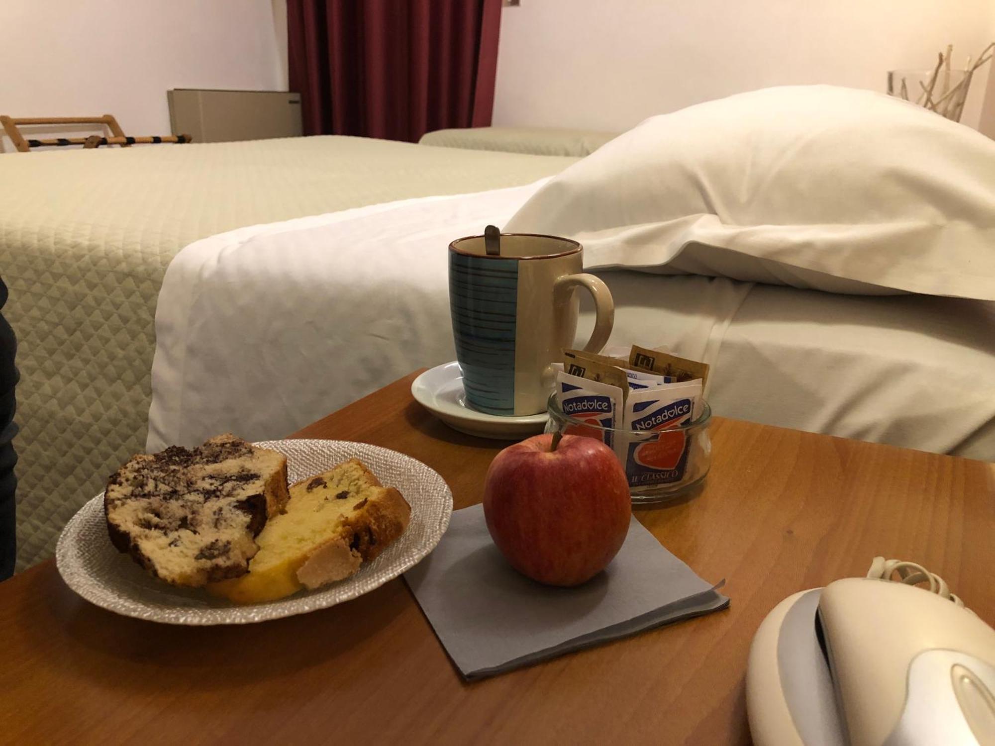 Hotel Kristall Orvieto Luaran gambar